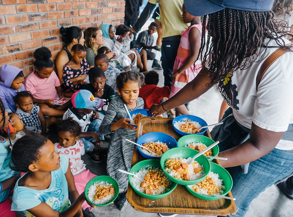 Teen Volunteering In Africa